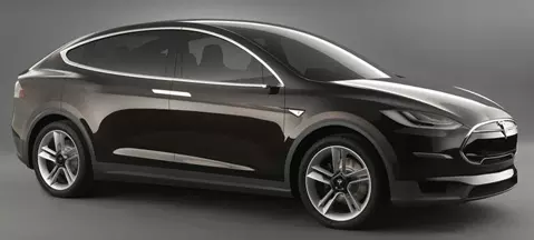 Tesla Model X - sokół na baterie