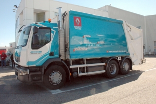 Premium Distribution CNG z nadwoziem śmieciarki