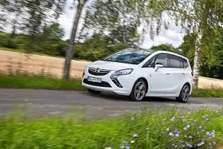Opel Zafira Tourer Turbo LPG - zawiła nazwa dla prostych spraw