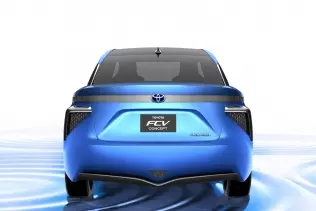 Toyota FCV Concept - widok z tyłu