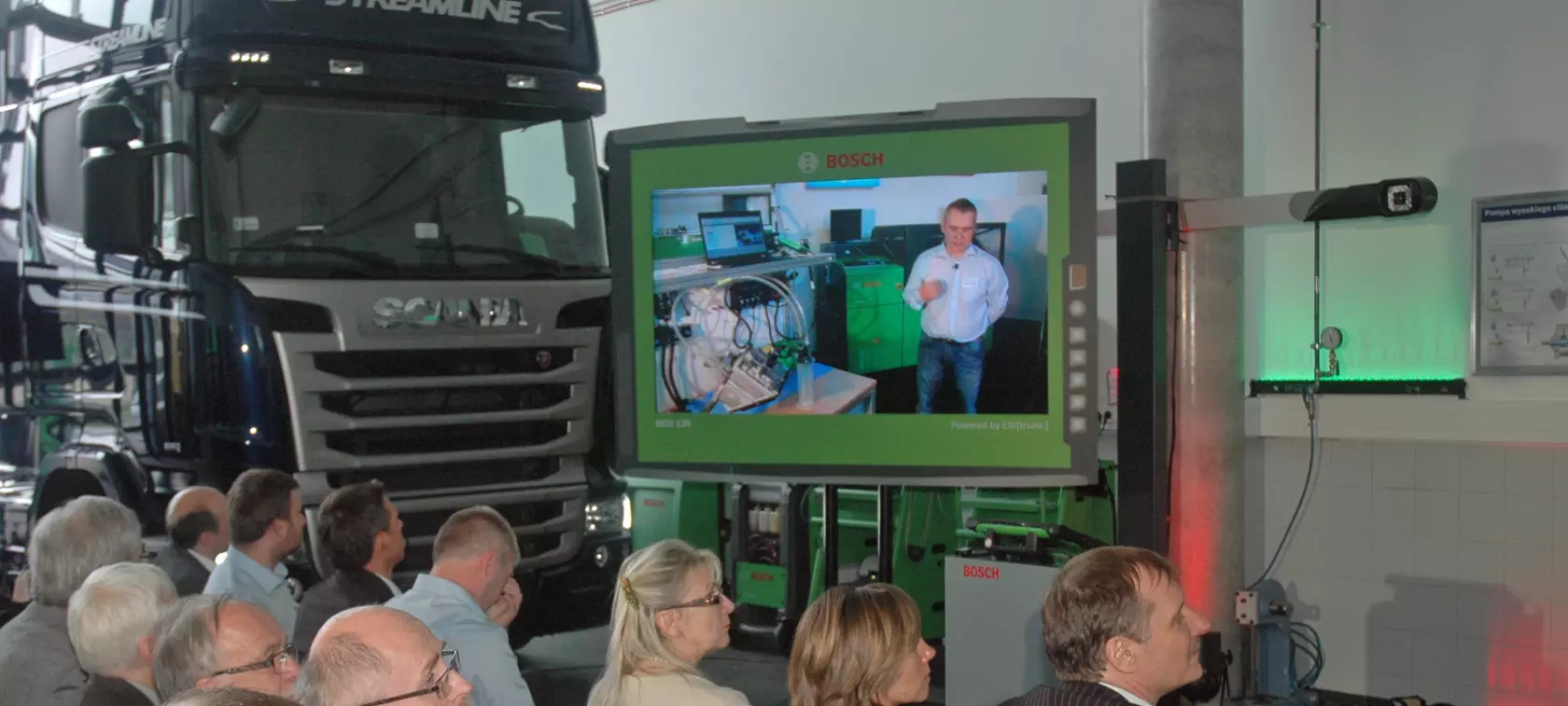 Bosch KTS 800 Truck - inteligentne narzędzie