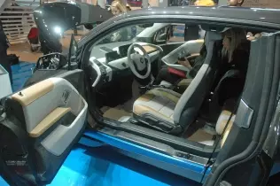 Wnętrze elektrycznego BMW i3