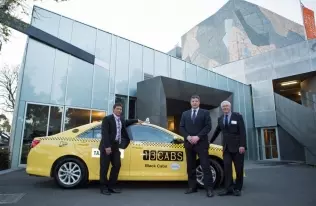 Toyota Camry Hybrid LPG jako taksówka w Australii