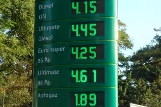 Ceny paliw na stacji koncernowej pod koniec września 2016 r.