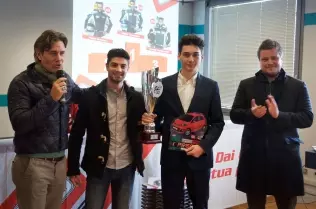 Giulio Tommasin odbiera nagrodę Green Hybrid Cup 2015