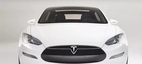 Tesla Model S - elektrony dla całej rodziny