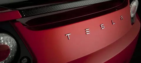 Tesla Roadster Sport - poprawianie dobrego