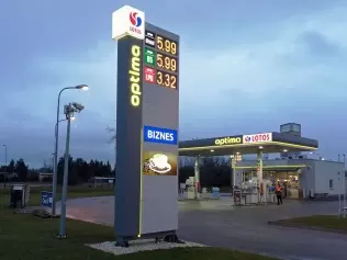 Ceny paliw na stacji przed wprowadzeniem tarczy antyinflacyjnej