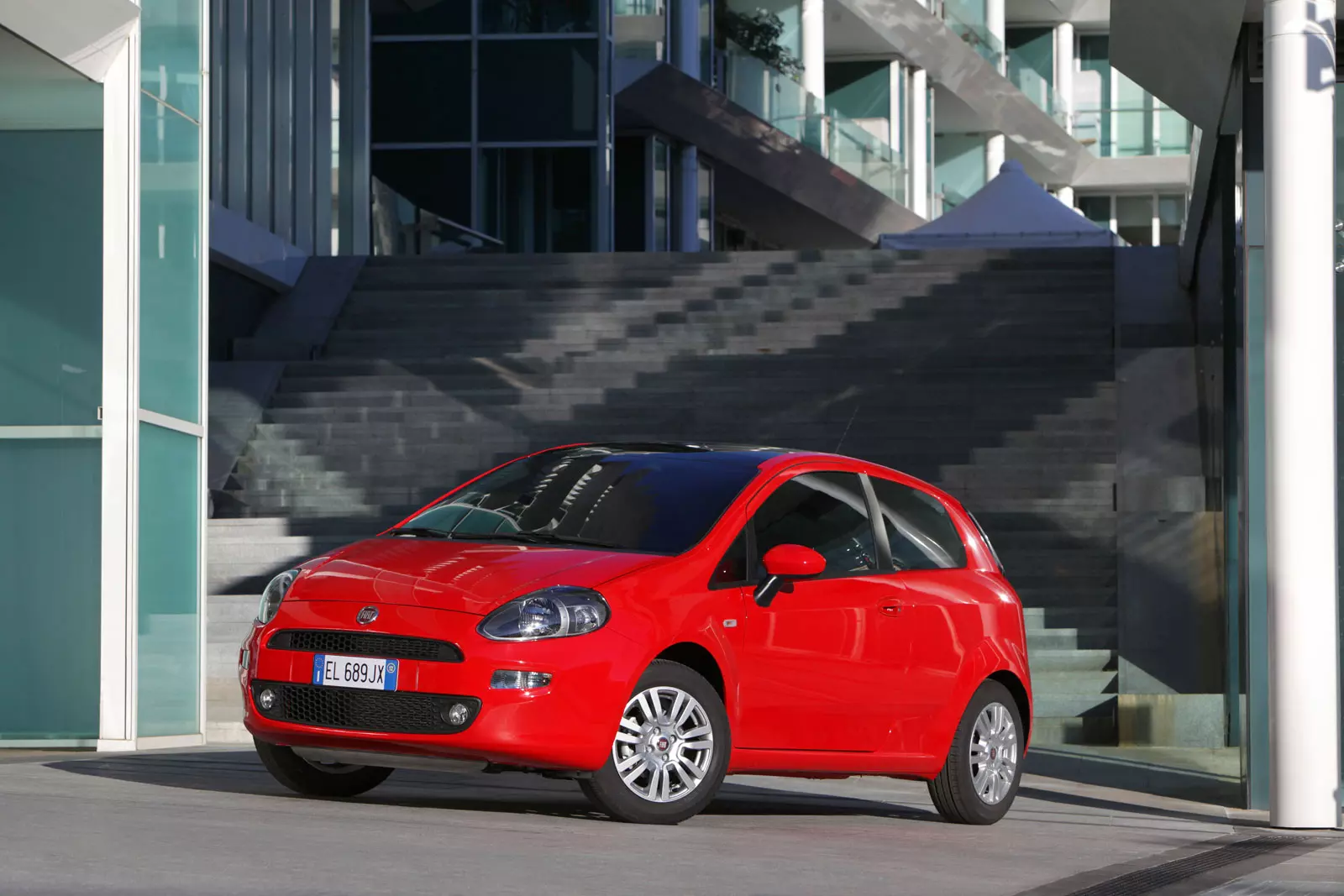 Fiat Punto 1.4 (77 KM) z LPG - ile to kosztuje?