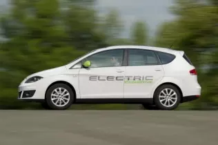 Altea XL Electric Ecomotive - osiągi elektrycznego vana są wystarczające na codzienne potrzeby, tylko ten zasięg...