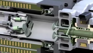 Silnik FP3 - zbliżenie na cylinder w przekroju