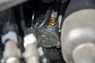 Skoda Citigo LPG - reduktor w komorze silnika