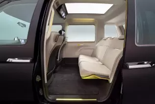 Toyota JPN Taxi Concept - przedział pasażerski