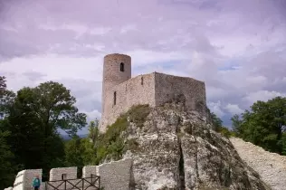 Zamek Pilcza w Smoleniu