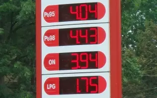Ceny paliw w połowie sierpnia 2016 r.