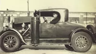 Napędzany LPG Studebaker w drodze z Michigan do Kalifornii w 1933 r.