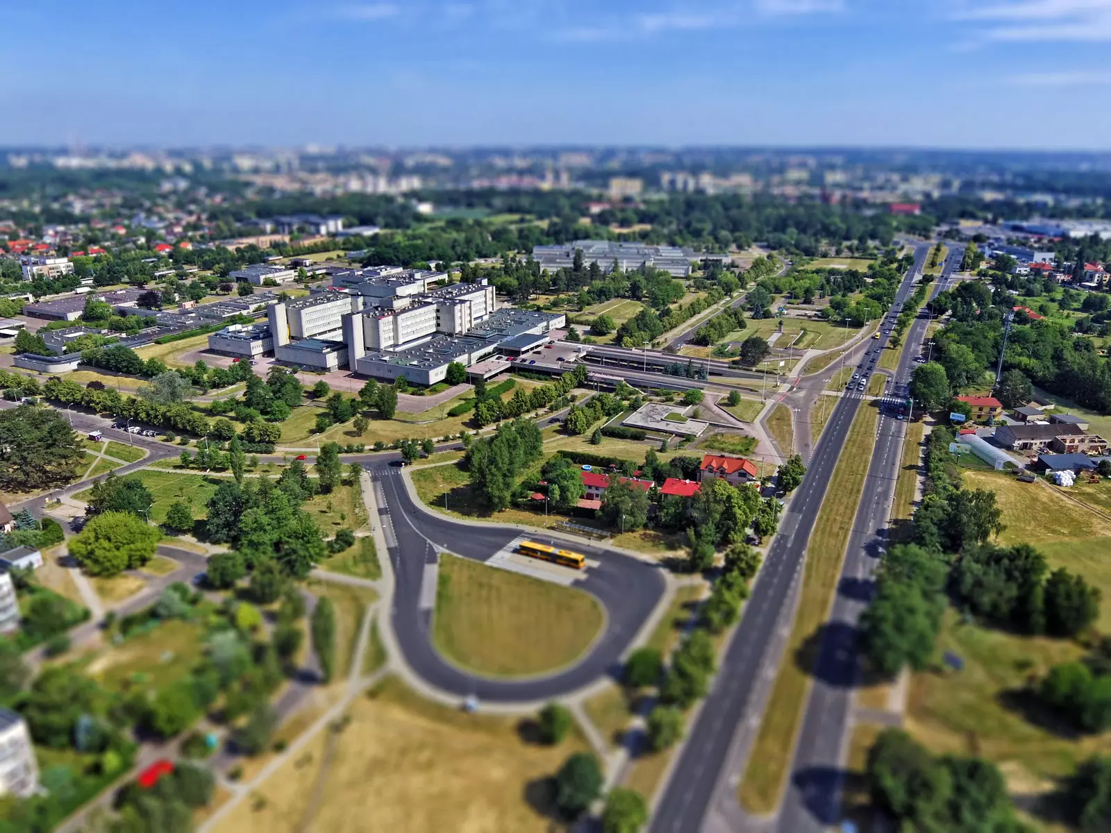 KME pomaga Centrum Zdrowia Matki Polki w Łodzi