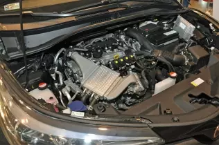 Toyota C-HR - silnik 1.2 turbo (8NR-FTS) dostosowany do zasilania LPG