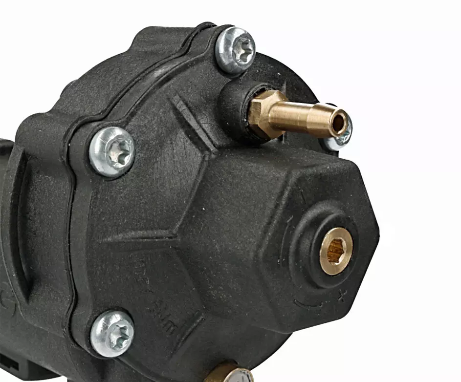 MUSTANG – nowe reduktory firmy KME