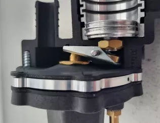 Zaw&oacute;r sterujący reduktora KME MUSTANG 8S