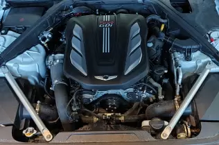 Silnik 3.3 T-GDi V6 (G6DP) z&nbsp;instalacją gazową IDEA firmy ALEX