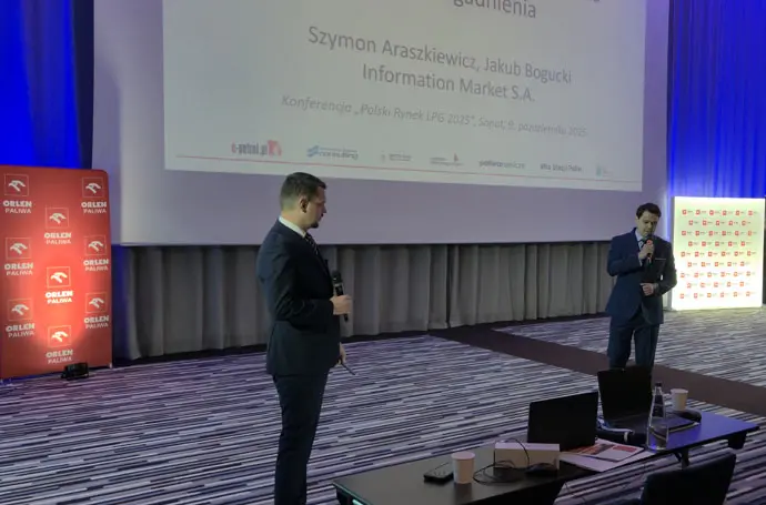 Jakub Bogucki i&nbsp;Szymon Araszkiewicz, Information Market SA
