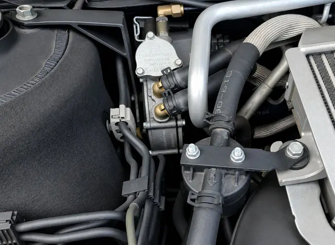 Reduktor Landirenzo LI10 Turbo Maggiorato oraz jeden z&nbsp;2 filtr&oacute;w fazy lotnej LPG