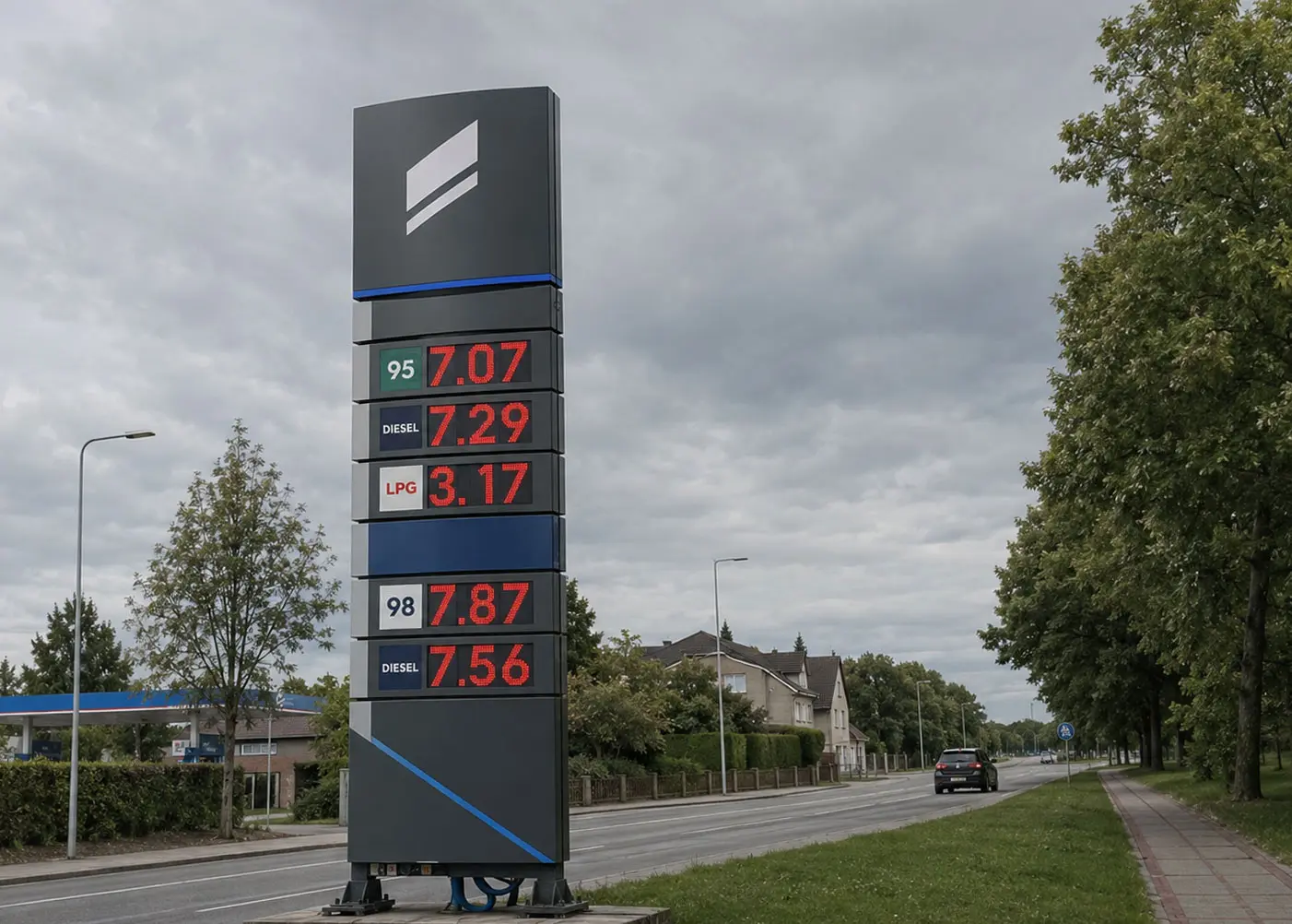 Różnica cenowa pomiędzy benzyną a LPG zbliża się już do 4 zł na litrze