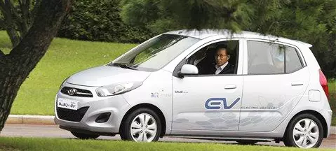 Hyundai BlueOn FSEV - cała naprzód!