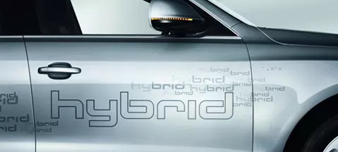 Audi Q5 Hybrid - na cztery fajerki